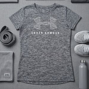 Under Armour Women's Tech Twist Tee | Size M | Heather Grey Performance Shirt